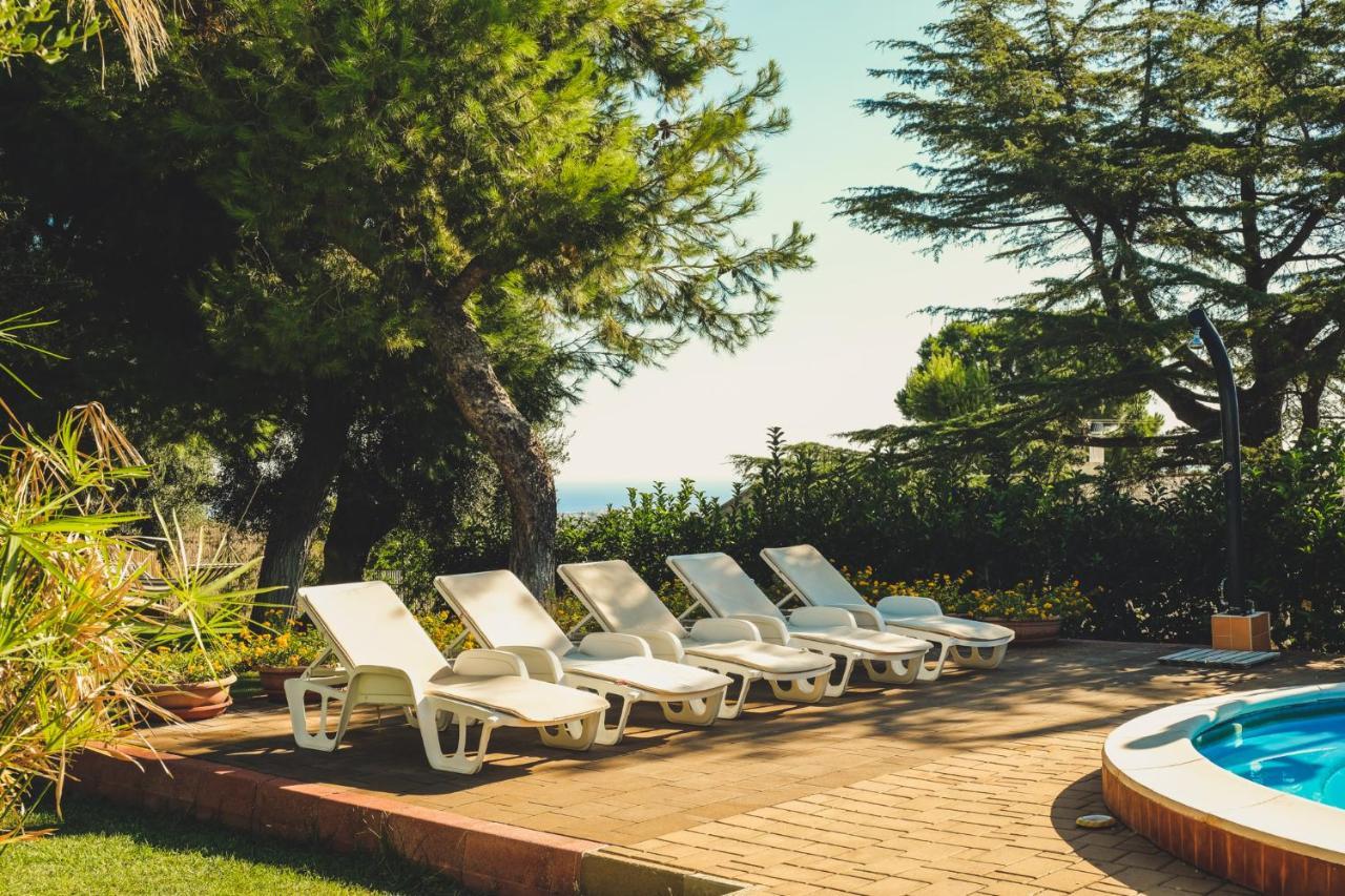 Villa Due Torri Cozzana Exteriér fotografie